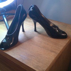 Patent Black 4 inch heels